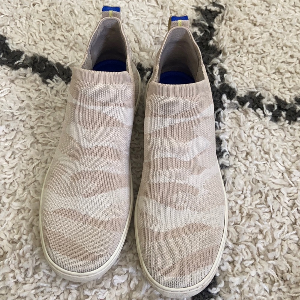 Gently worn high top camo Rothy’s